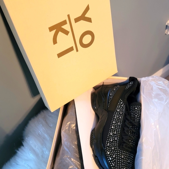 New Yoki Black Studded Sneakers - Picture 4 of 8